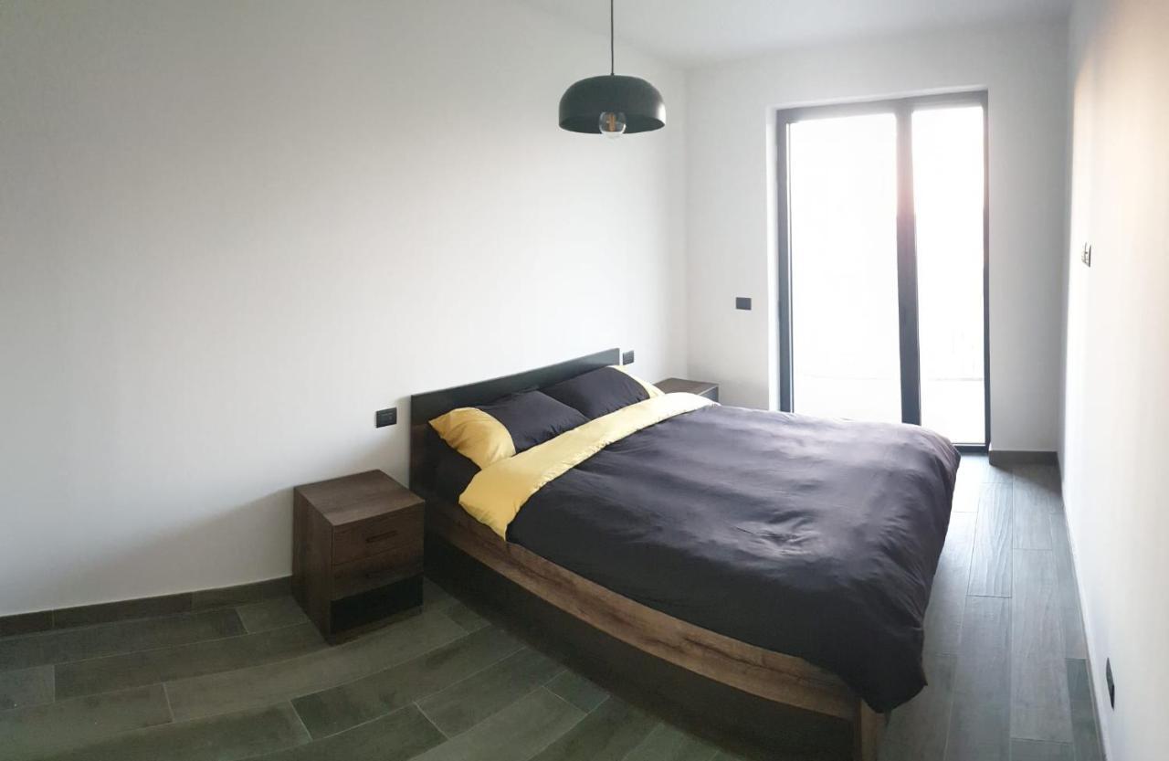 Yellow Uptown 70 - Fiera Milano เปโร ภายนอก รูปภาพ