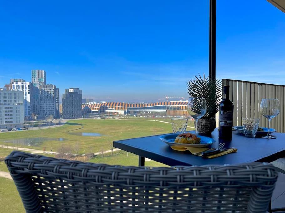 Yellow Uptown 70 - Fiera Milano เปโร ภายนอก รูปภาพ